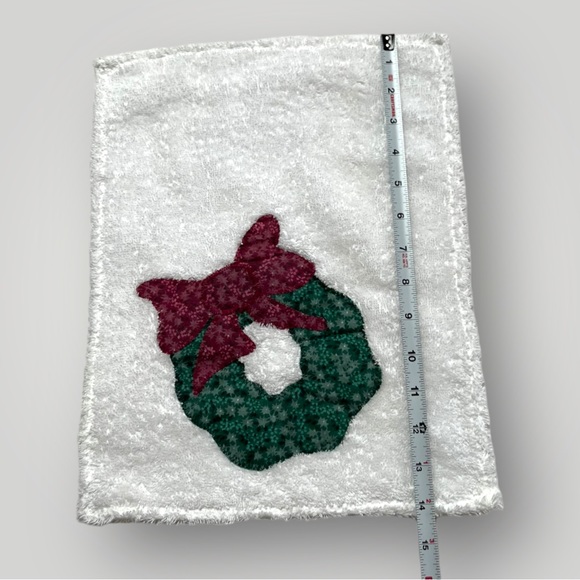 Lot/3 𝑯𝒂𝒏𝒅𝒎𝒂𝒅𝒆 Holiday Hand Towels 🎁 - Picture 8 of 15